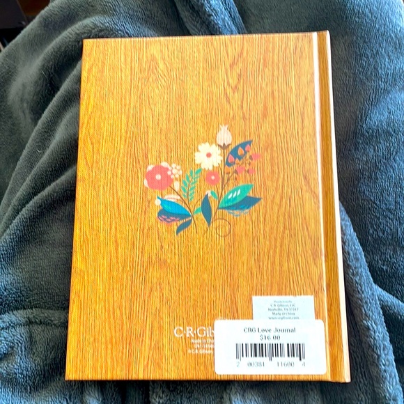 Love Journal with Floral Design NWT - Picture 2 of 3